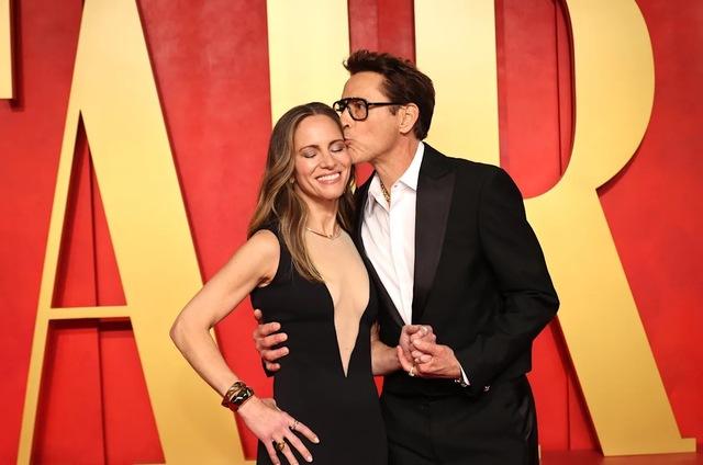The Iron Logic of Love: Inside the "Two-Week Mandate" That Saved Robert Downey Jr.
